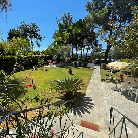 Superior Maisonette, Trikorfo Beach, Gerakini, Chalkidiki Vilă *